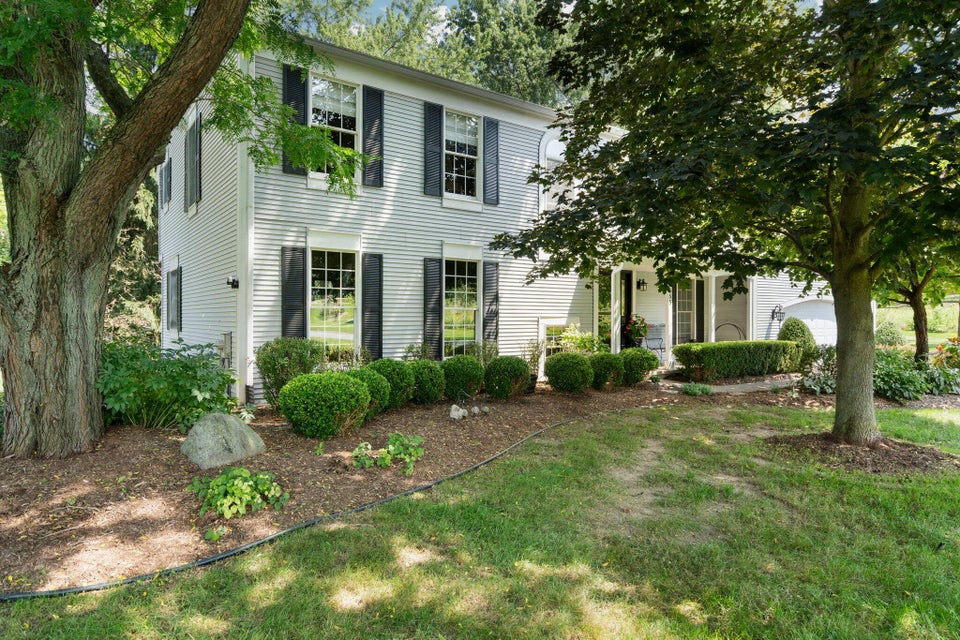 1555 Coventry Square, Ann Arbor Home Sold in Scio Hills Neighborhood