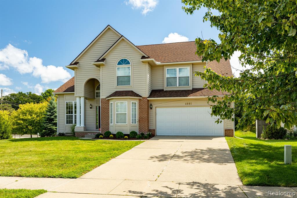 4998 Ridgeside Circle, Ann Arbor Sold Home in Fleming Creek Subdivision