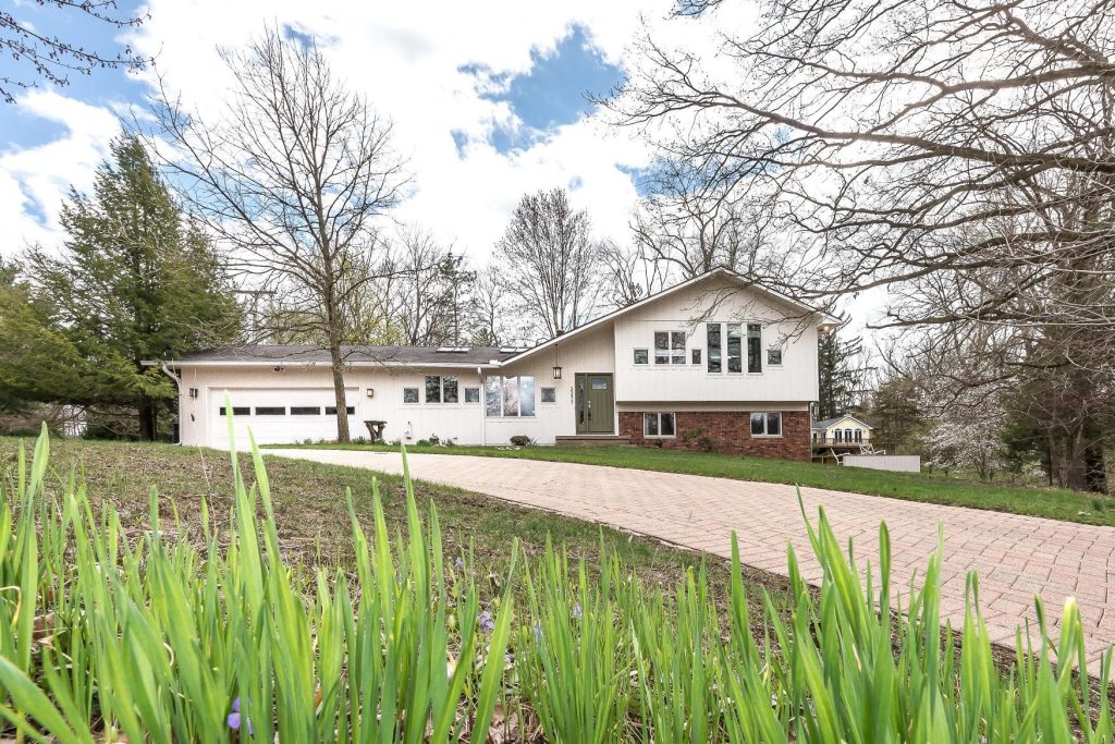 2277 W. Huron River Drive, Ann Arbor MI 48103 Home with views of the Huron River